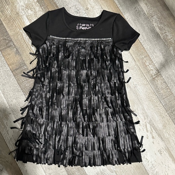 Size 4 Flapdoodles black fringe dress sequins, excellent condition. - Picture 1 of 7